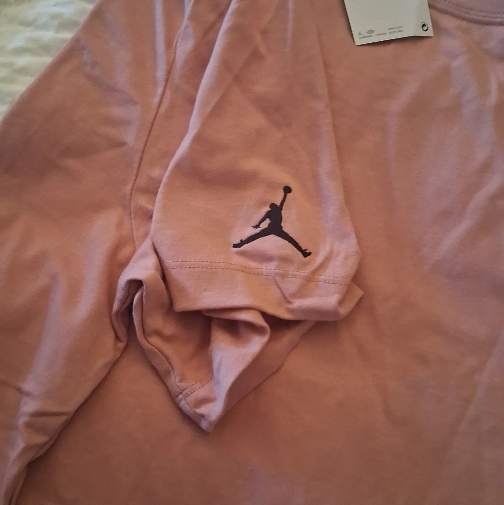 Jordan Men's Dusty Rose Short Sleeve Tee Dm3182-685 NWT Size Large